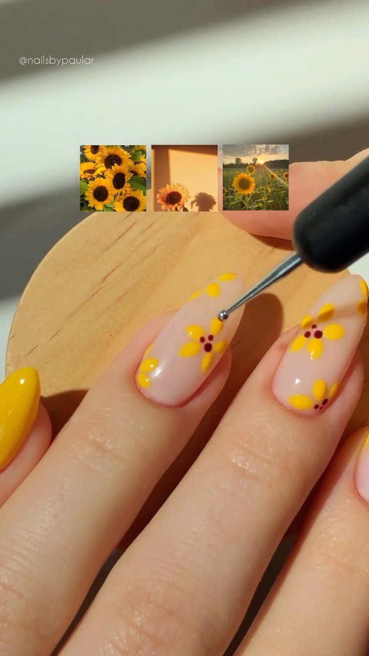 nailsbypaular 게시물 이미지: yellow sunflower nails! 💛🌻🌼✨
a sunny yellow...