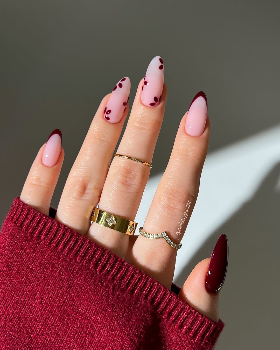 Photo shared by Paula 💅🏻🌙💗 on April 12, 2026 tagging @indigolune, and @kineticsnailsglobal. May be an image of one or more people, fingernails, makeup and text.