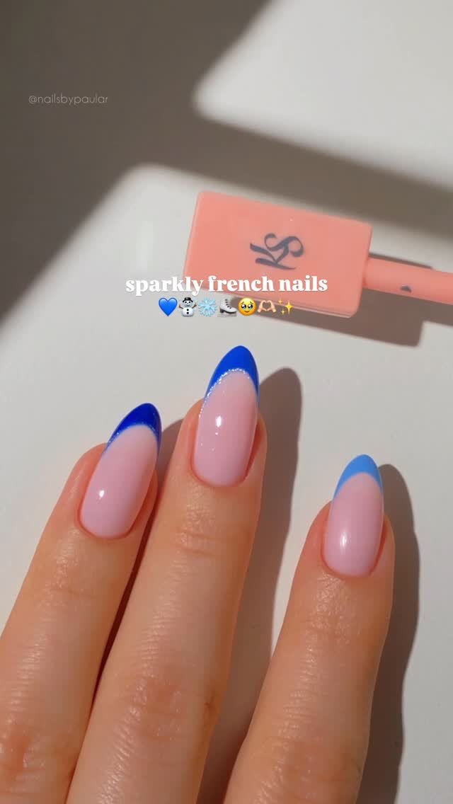 nailsbypaular 게시물 이미지: sparkly french nails! 💙❄️☃️
a minimal, but...