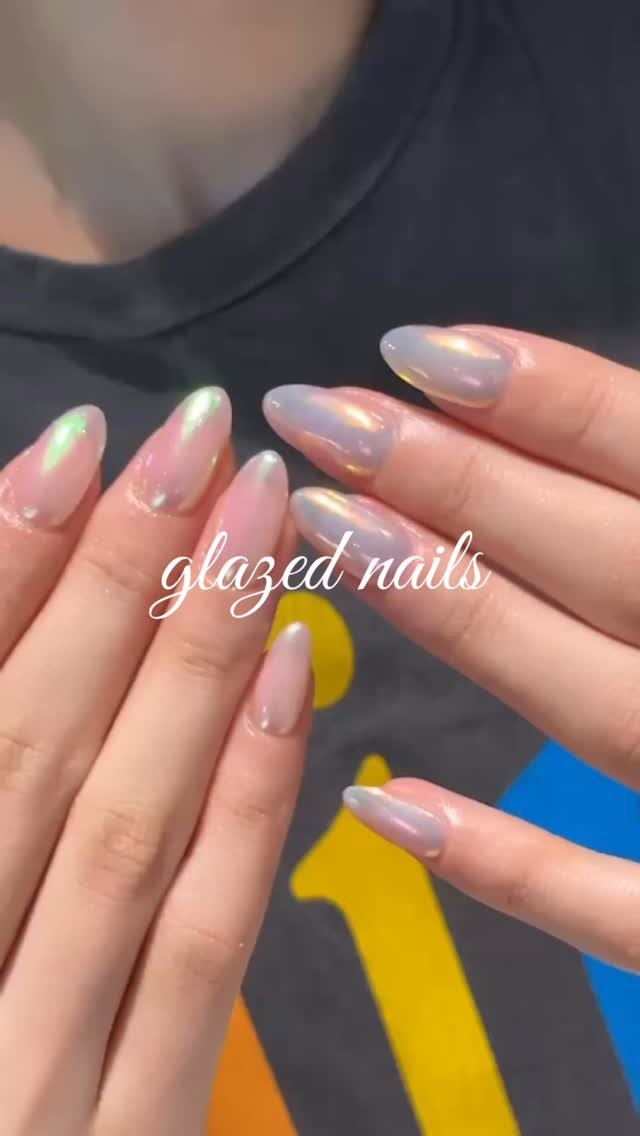 nailuimi 게시물 이미지: . 여름이니까,
⠀⠀
#글레이즈드네일 해줘야쥬🍩🩷
⠀⠀
#네일의미 #인기네일...