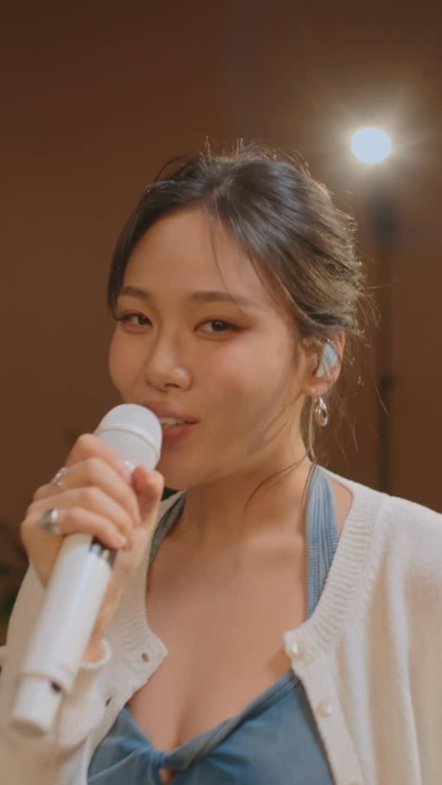 nakedbibi 게시물 이미지: 싱가포르 갔다 왔어요!!😝

Had a lot of fun performing...