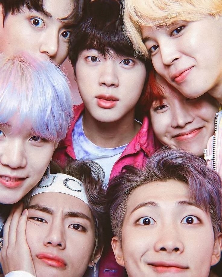 Photo by ᗩᖇᗰY_IᘜOT7 on August 02, 2020.