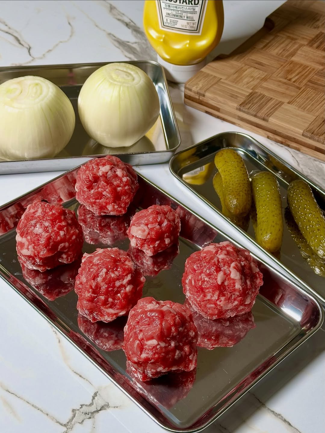 Photo by NamCook 남쿡 on December 04, 2025. May be an image of meat, condiment and text.