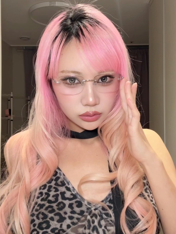 nana_auau 게시물 이미지: 10분 되도않는 끼부리고 5초 넣은거 아까워서 챱챱