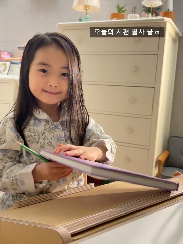 nanathan012 게시물 이미지: 가장 소중한 여느 오늘 ෆ 
특별한 일 없지만 소중하고 귀한 시간들이
하루하루...