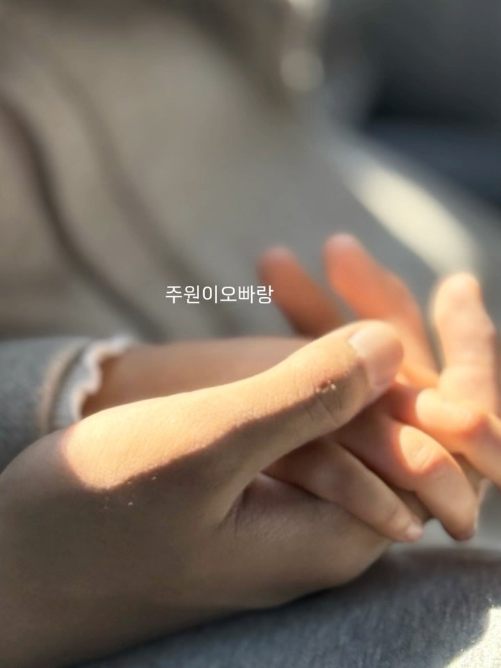 nanathan012 게시물 이미지: 명절 연휴가 시작되고, 
부모님 곁을 파고들며  쉼을 채우고 있습니다. 

시골에...