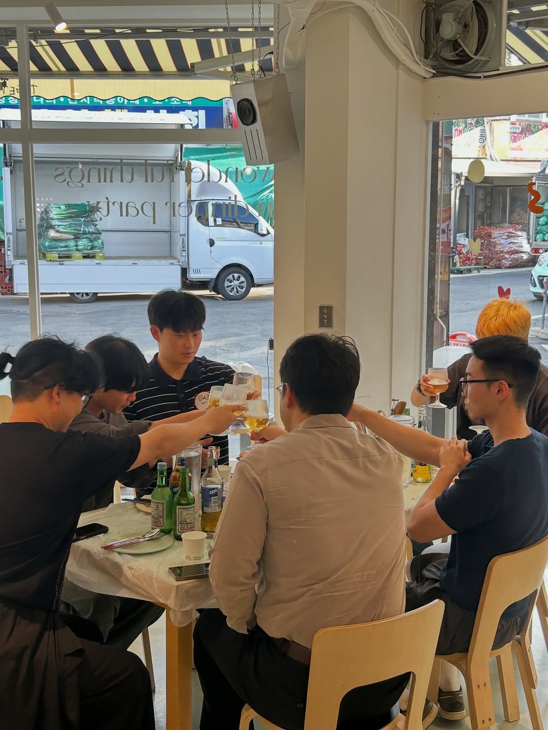 nangman_gh 게시물 이미지: 6/12 낭만 하루 기록

오늘은 첫 입장부터 조심조심 문을 열고 들어와 주신 
I...