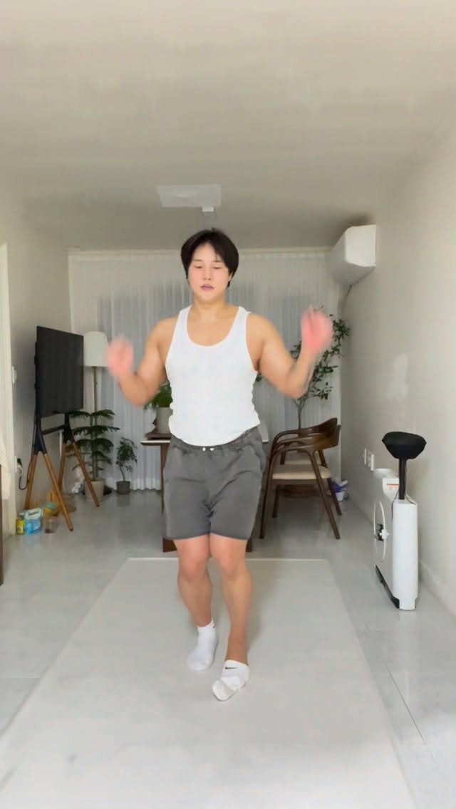 nani_nerd 게시물 이미지: ❣️저처럼 홀로 보내는분들에게❣️ 

힘들고 지치고 삶이 무기력해도
우리 같이...