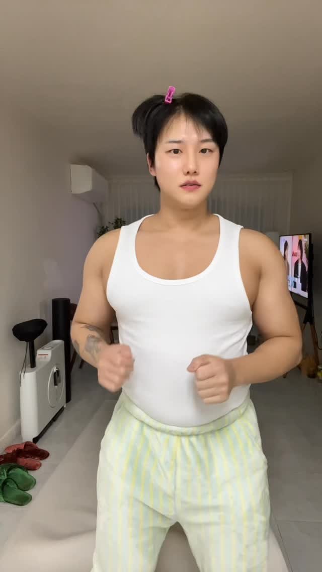 nani_nerd 게시물 이미지: ❤️ 매일매일 붉은 노을 ❤️ 

따듯한 인사에 눈시울이 붉어지고
어두운 밤하늘...