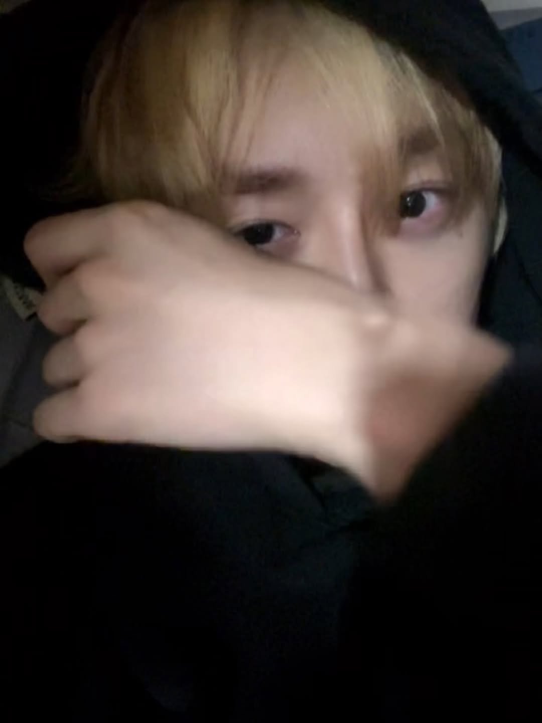nanman_guy 게시물 이미지: 탈색 반응이 좋아서.. 미공개본 투척
.