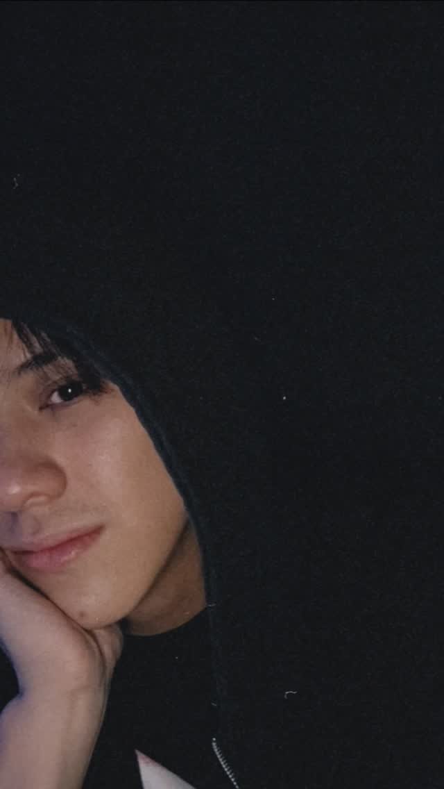 nanon_korapat 게시물 이미지: #UntitledTrack 
กลัว - Tattoo Colour
Prod. @yoryorkk