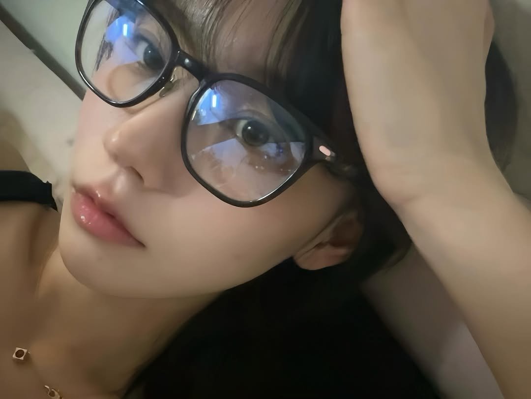 nanunjini 게시물 이미지: 더워💢💢