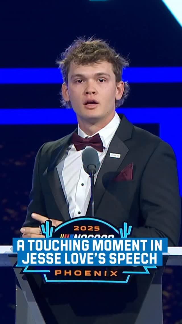 nascar 게시물 이미지: This moment between @jesselovejr and his Dad...