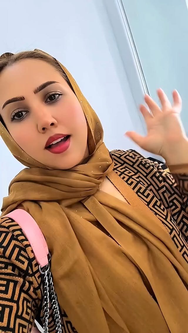 naseem_artistry 게시물 이미지: Lats go for makeup all hatta with...