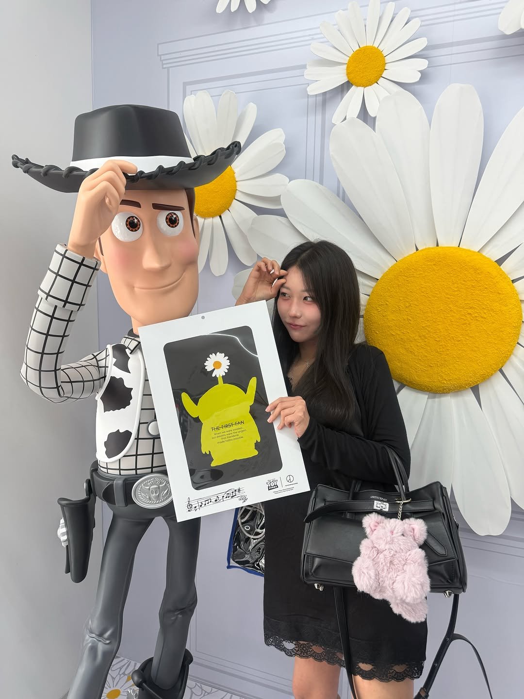 natalia.park_ 게시물 이미지: 프리오더로 시킨 
우디 버즈 피규어가 빨리 왔음 좋겠다 
언제쯤 오려나