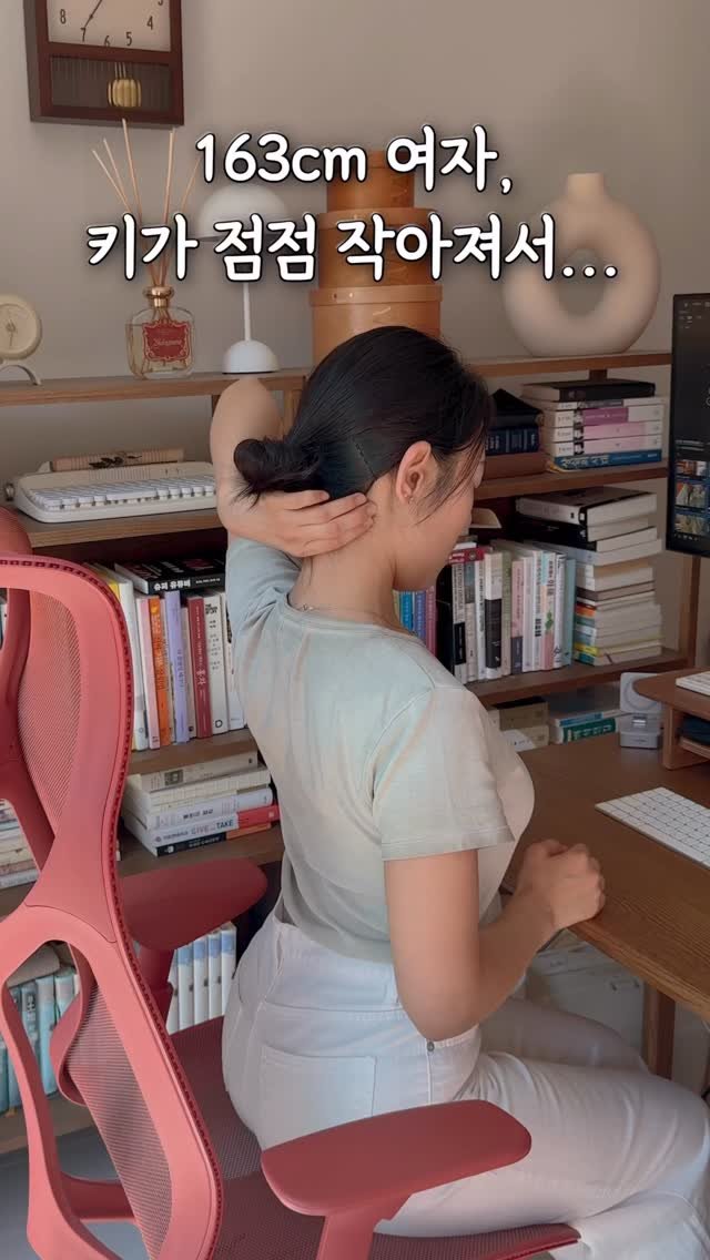 natashablue_life 게시물 이미지: 5년 쓴 반려베개 미련없이 버린 사연! 저 베개에 100만원은 써본 것 같아요,,...