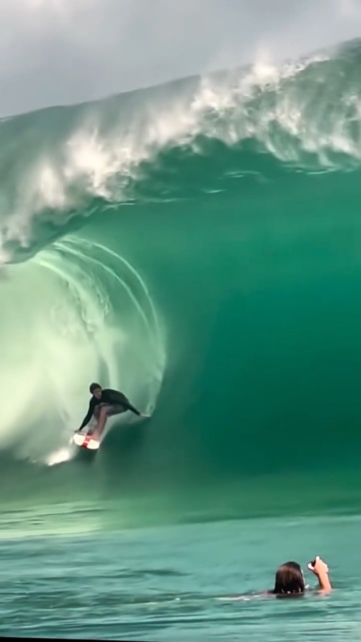nathan_florence 게시물 이미지: Two of the greatest in surfing....