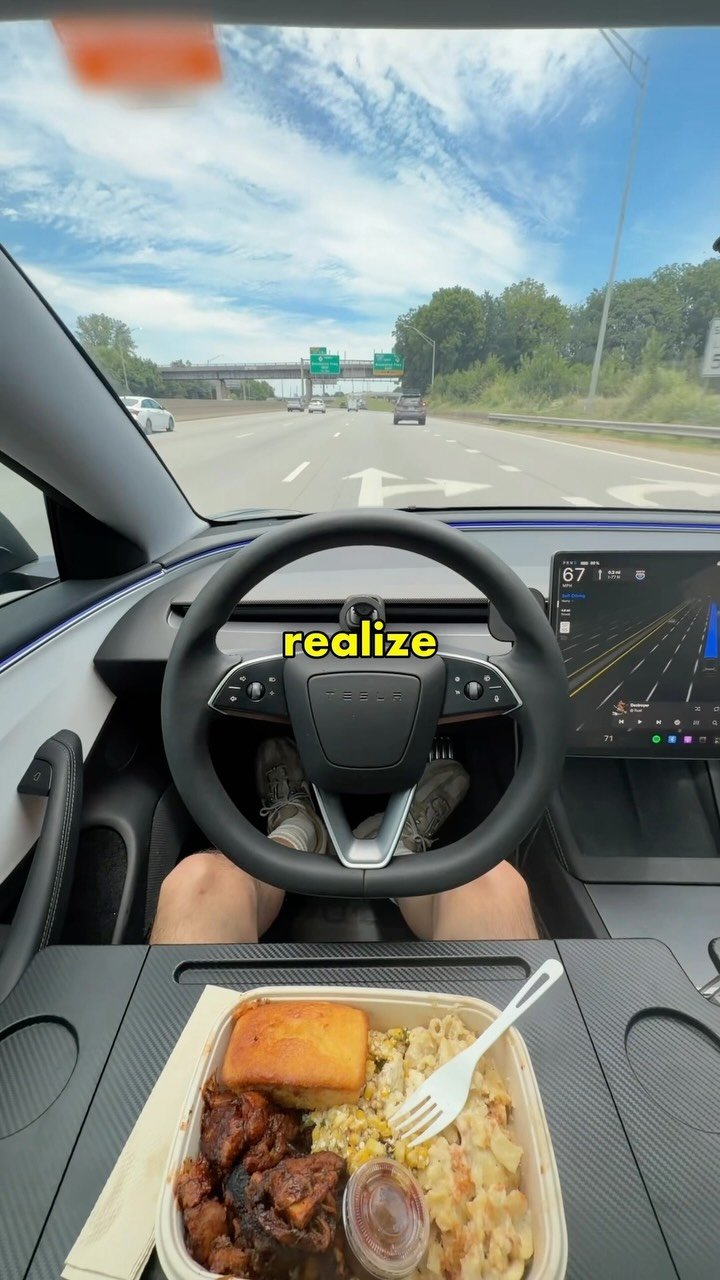 nathanespinozayt 게시물 이미지: $100 a month to NEVER drive again? Tesla FSD...