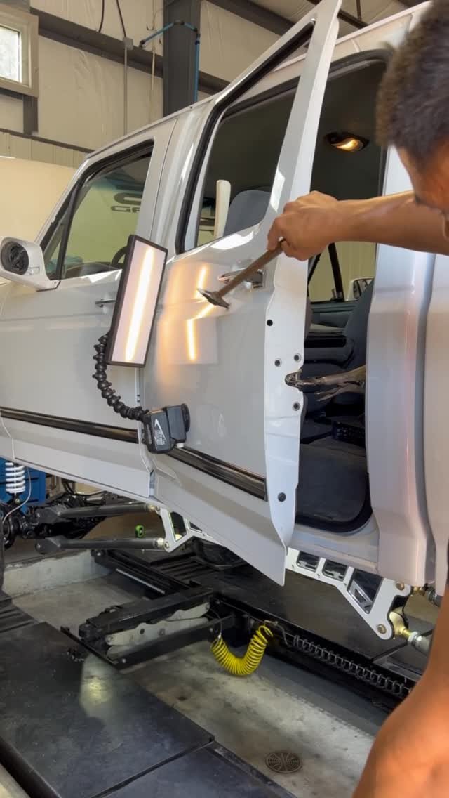 nationaldentrepair 게시물 이미지: 🔨 🔨 🔨 

#ndr #paintlessdentrepair #carrepair...