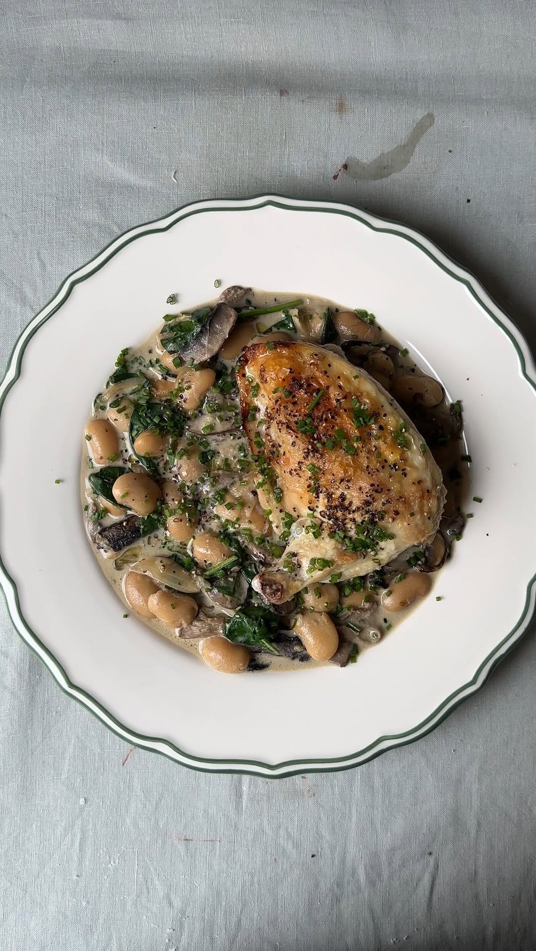 natsnourishments 게시물 이미지: Welcome to episode 4 of my one pot one tray...