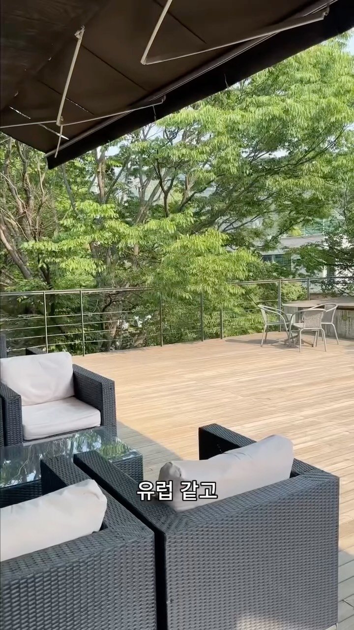 naturedog.official 게시물 이미지: 서울근교에 있는 유럽같은 4천평 애견카페 발견

📍네이처독
[경기 양주시 장흥면...