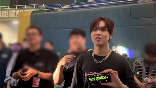 nct 게시물 이미지: 모여라 -해찬이가
#SMTOWN...