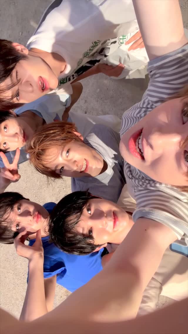 nctwish_official 게시물 이미지: B𖦹y meets Girl 𓇼°·

EVERYTHING, ALL AT ONCE,...