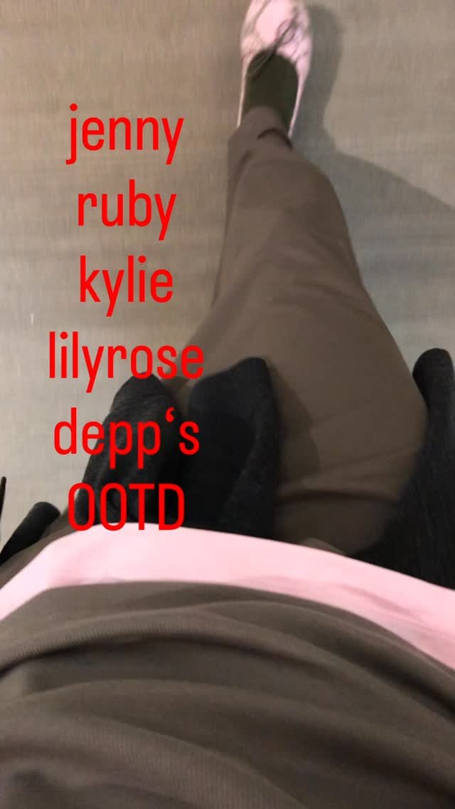 neckwisdom 게시물 이미지: 망함 #ootd 

전부 다 @uniqlokr