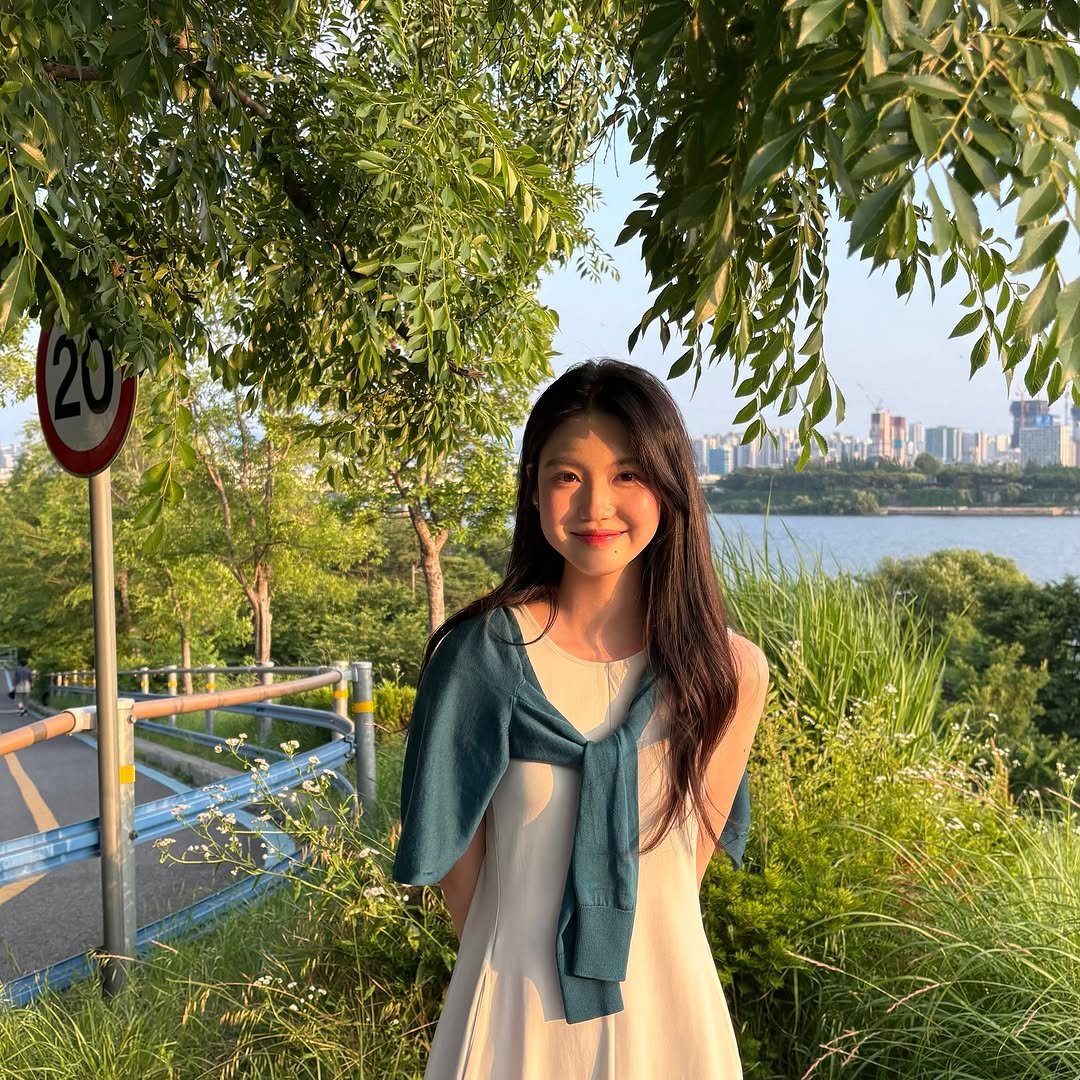 Photo by 여진 on June 08, 2025.