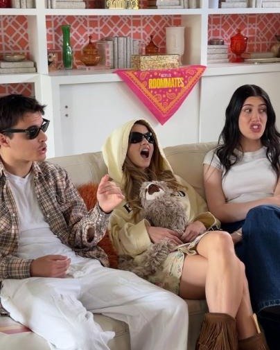 netflix 게시물 이미지: Roommate quiz with the cast of ROOMMATES