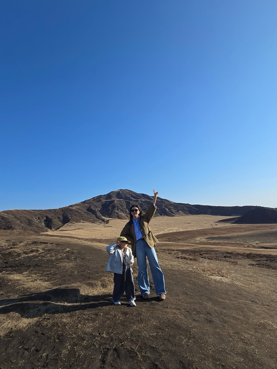 neul_sta 게시물 이미지: 죽기 전에 꼭 가봐야 하는 곳이 있다면..
저는 여기, 아소산이에요 🌋

세계 최대...
