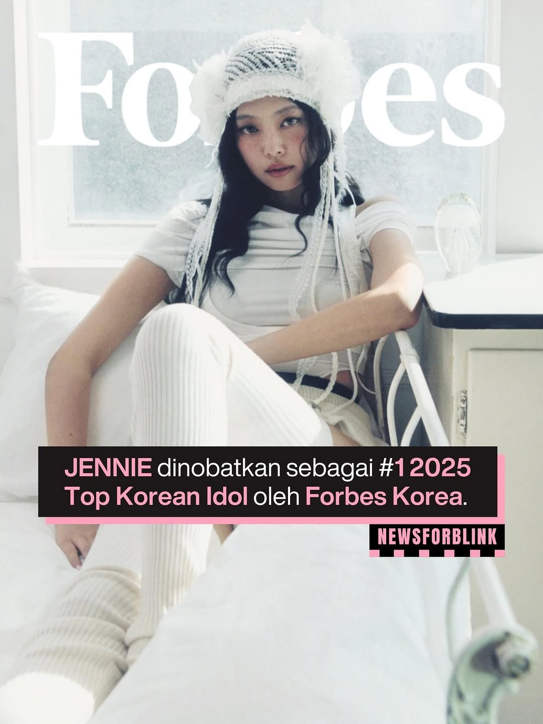 Photo by BLACKPINK NEWS on December 01, 2025. May be an image of one or more people, hair, magazine, top, poster, pie and text that says 'FO es JENNIE dinobatkan sebagai #12025 #1 Top Korean Idol oleh Forbes KoreanIdololehForbesKorea. Korea. NEWSFORBLINK'.