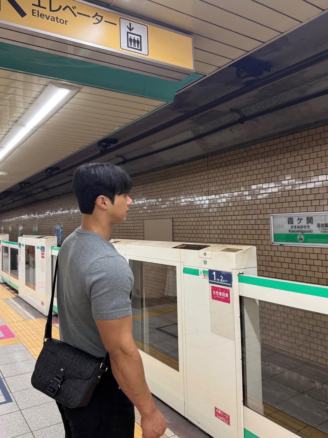 ng__sun 게시물 이미지: 이동 중 한 컷📸
-
-
-
#여행 #여름 #일본 #日本
