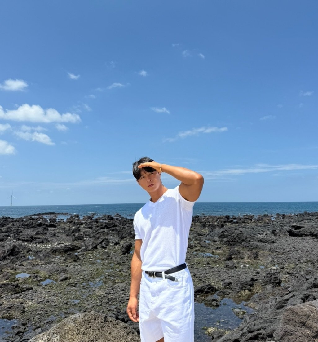 ng__sun 게시물 이미지: 눈부셔요…☀️
-
-
-
#여행지추천 #여행 #여름이오길기다리며