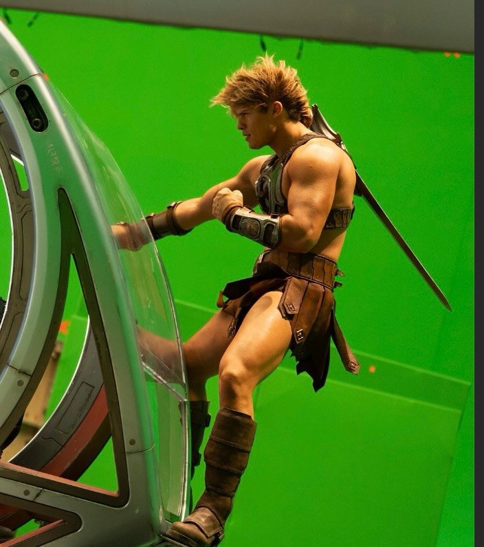 nicholasgalitzine 게시물 이미지: Masters of the Universe is out in theatres...