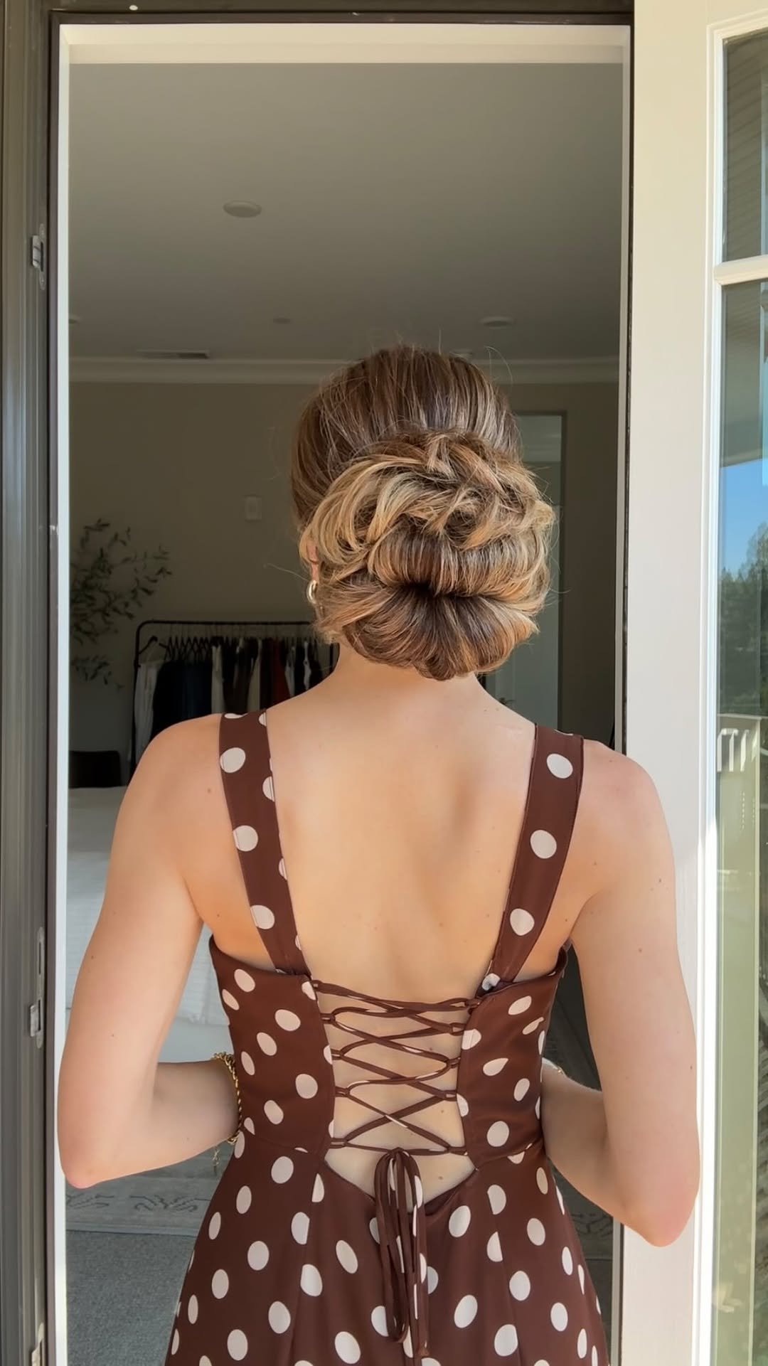 nicholeciotti 게시물 이미지: How to get more volume in your bun!
Comment...