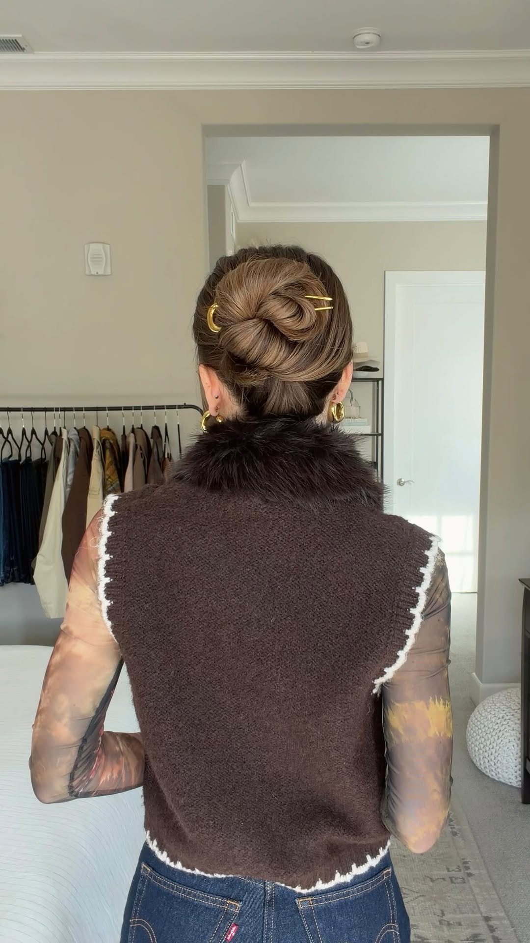 nicholeciotti 게시물 이미지: Twisted Bun Pin Up 🌀💁‍♀️

I discovered this...