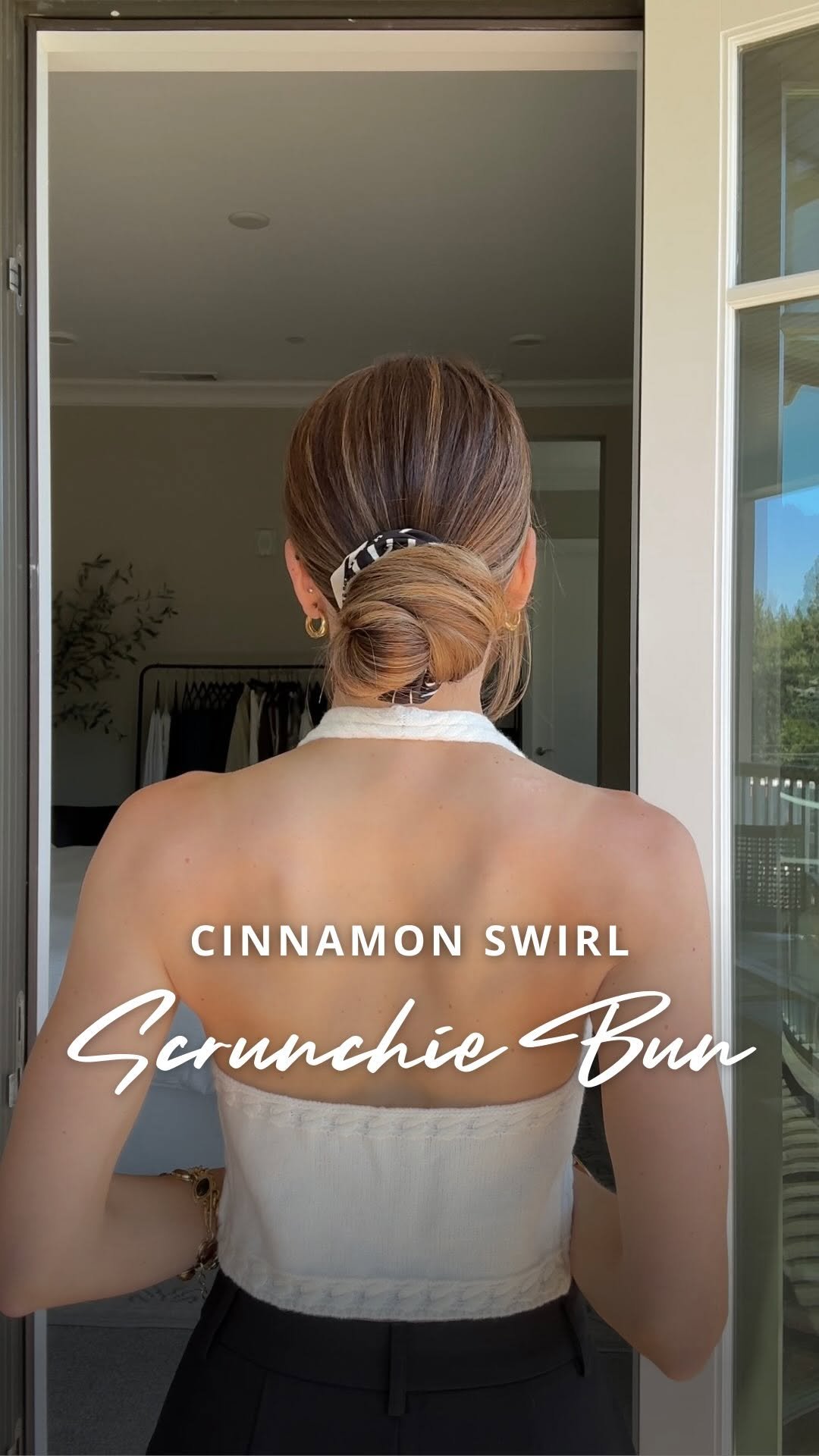 nicholeciotti 게시물 이미지: Cinnamon Swirl Scrunchie Bun 💁♀️
Gather your...