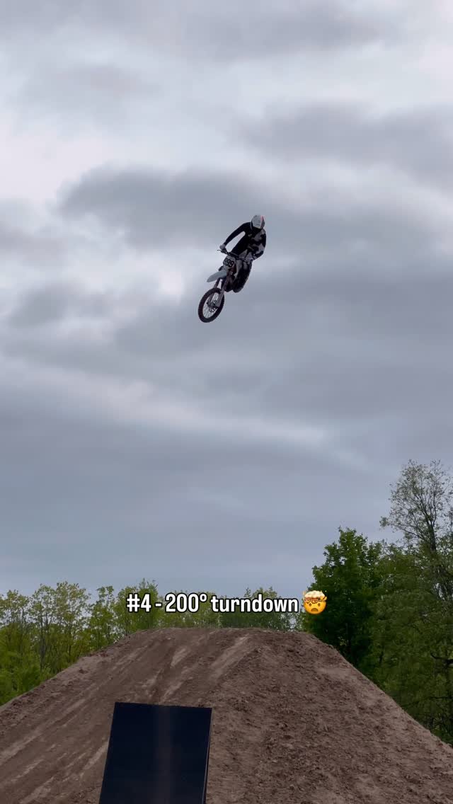 nicktomasunas 게시물 이미지: My top 10 biggest whips of 2025! Which whip...