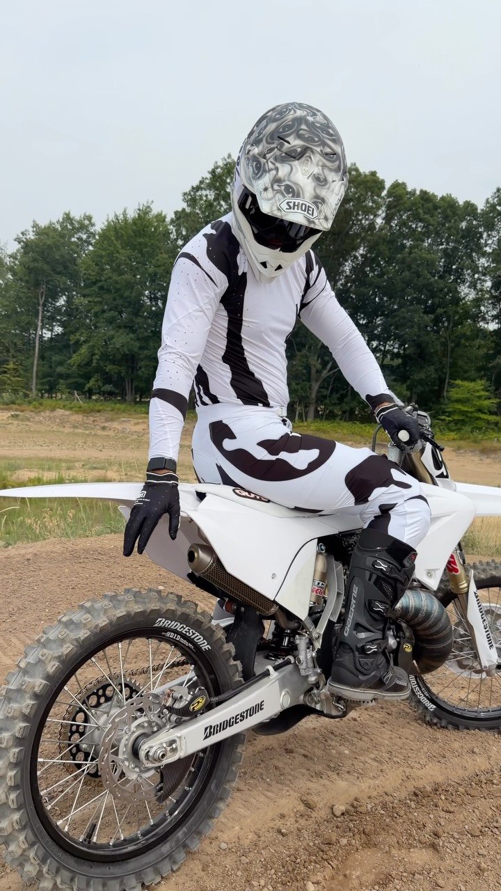 nicktomasunas 게시물 이미지: My Monday morning alarm clock sounded a little...