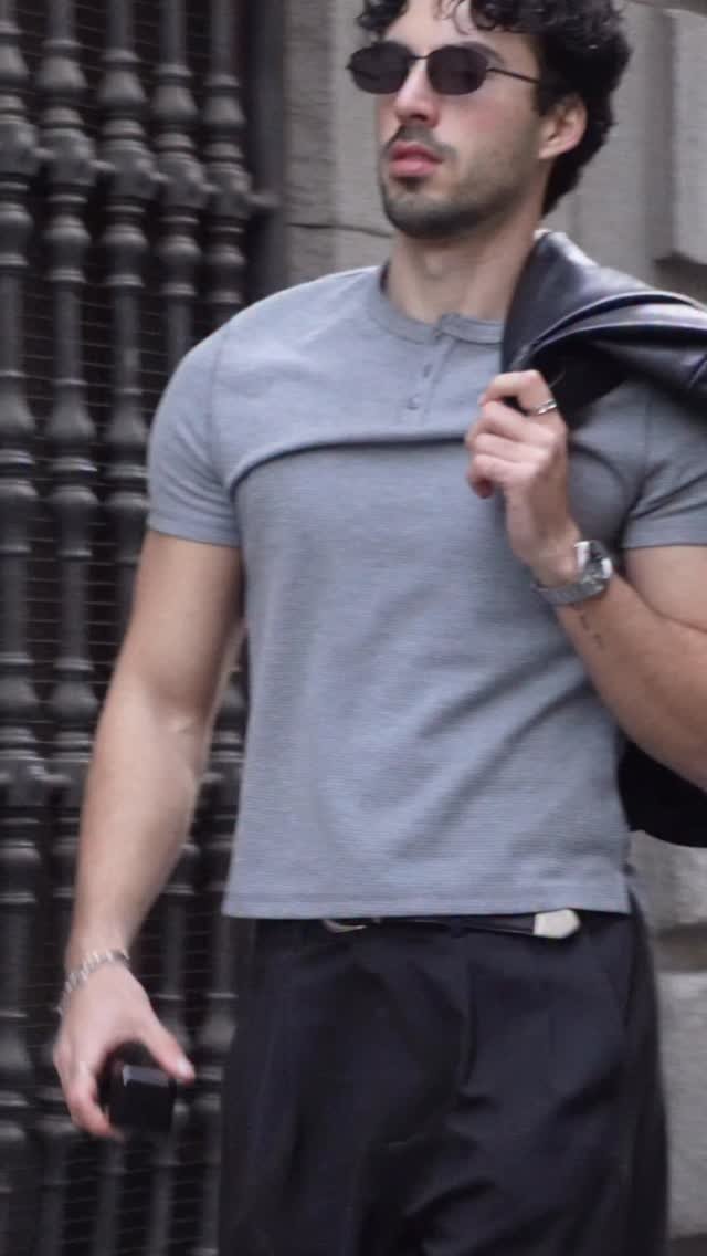 nicobohigues 게시물 이미지: De día y de noche, 212 VIP BLACK de...