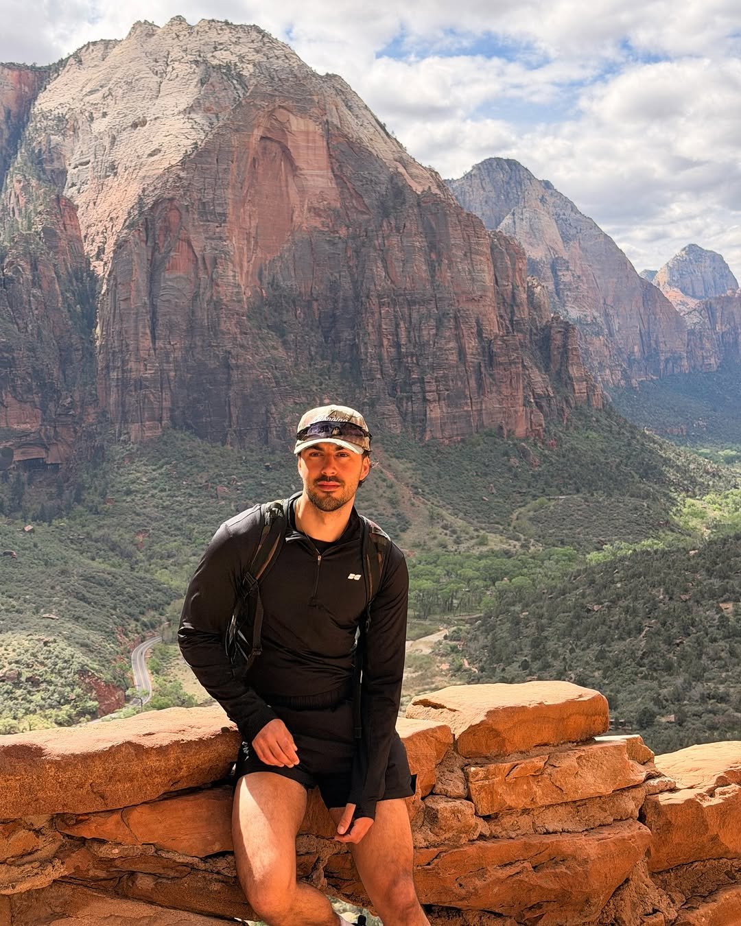 Photo by Nico on April 07, 2026. May be an image of Bryce Canyon National Park, mountain and text.