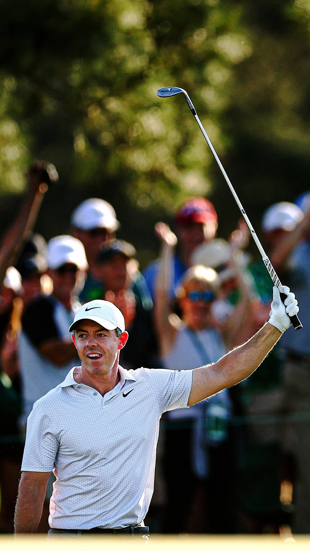 nike 게시물 이미지: No alterations needed. 

@rorymcilroy proves...