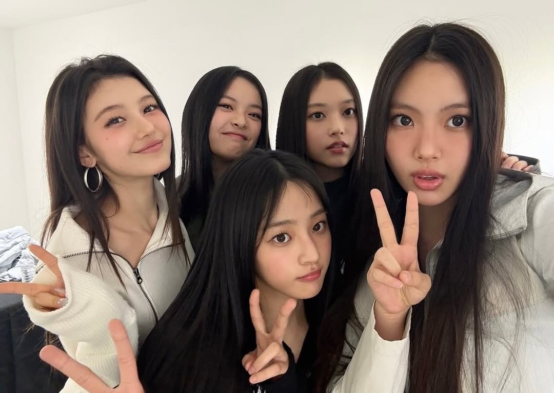 Photo by NJZ HAERIN 해린 on March 12, 2026. May be an image of one or more people, hair and text.