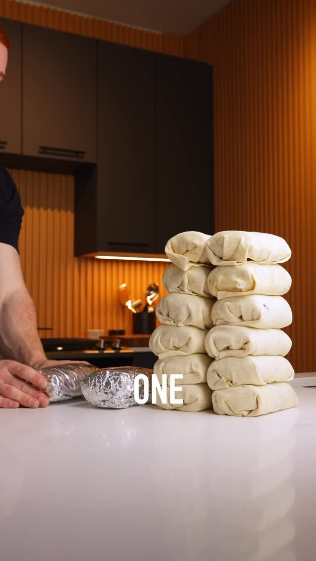 noahperlofit 게시물 이미지: Burritos For The Week‼️

These are so good, I...