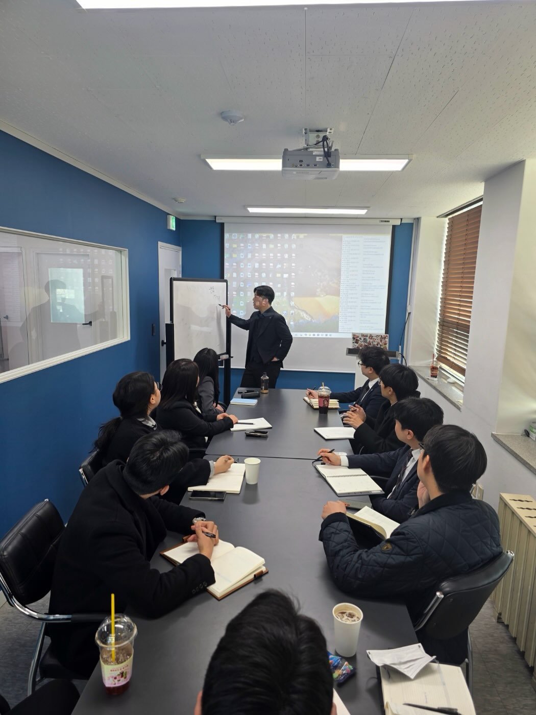 nobel_leader 게시물 이미지: .
🏦나인원 자산관리 크로스교육 미라클지점 
활동량&판매프로세스...