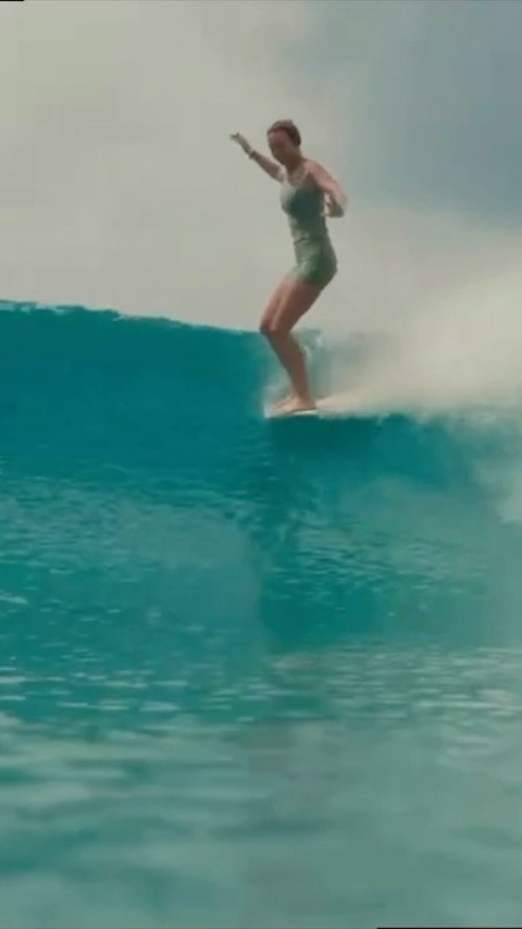 nobody_surf 게시물 이미지: 📼 ROSE COLORED LENSES
🔗 Watch 1-min full edit...