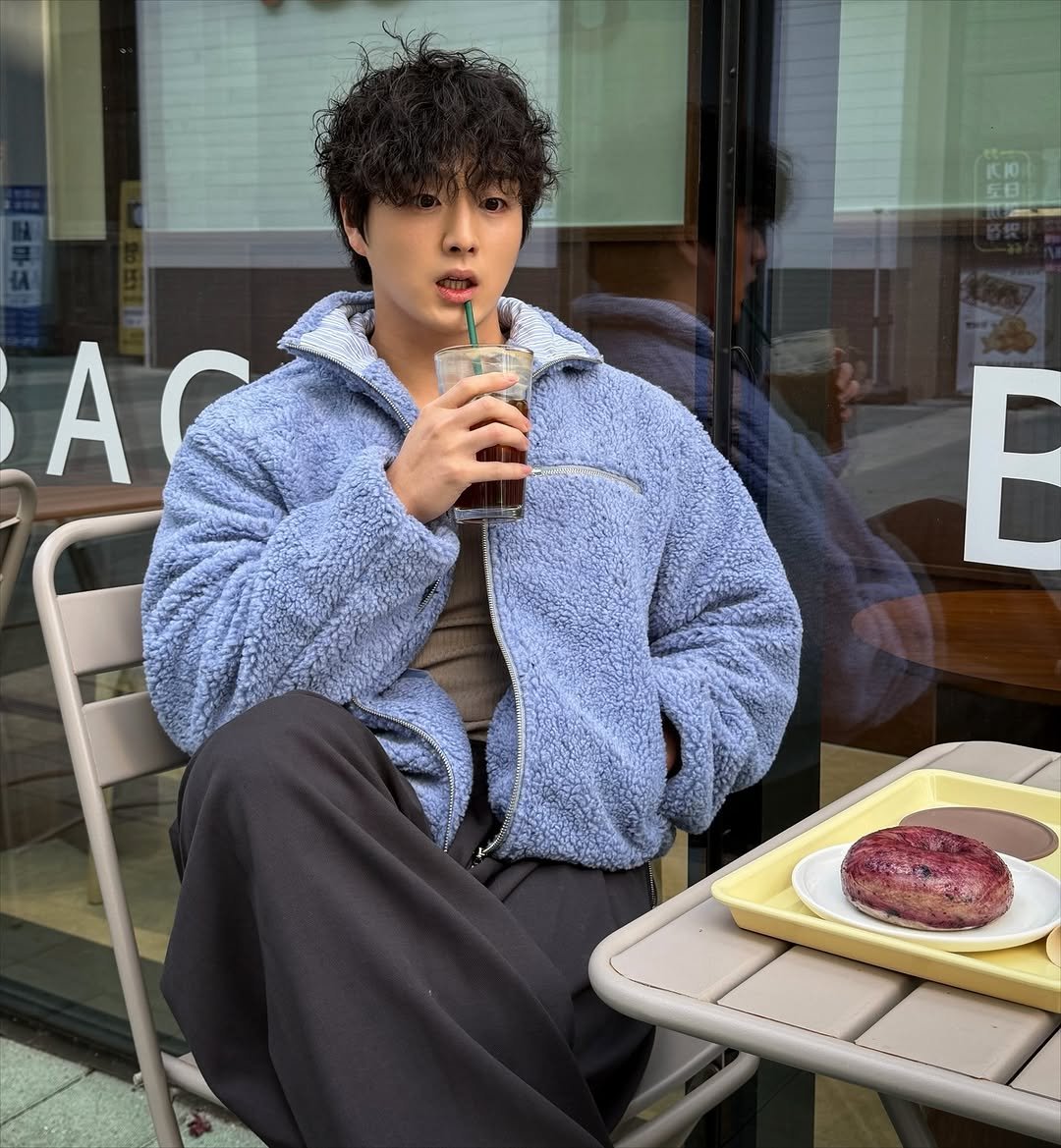 Photo by 노댕구 on November 12, 2025.