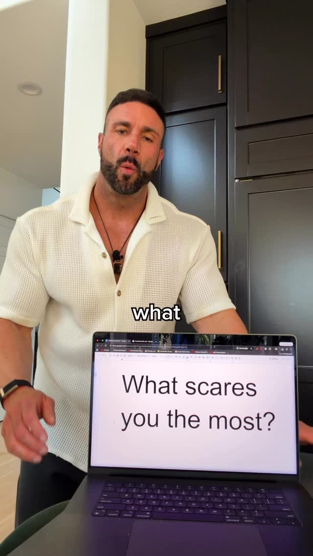 noeldeyzel_bodybuilder 게시물 이미지: What scares you the MOST?😱 #fitness #gym #motivation