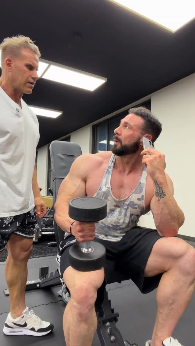 noeldeyzel_bodybuilder 게시물 이미지: Bro came to help out @jaycutler